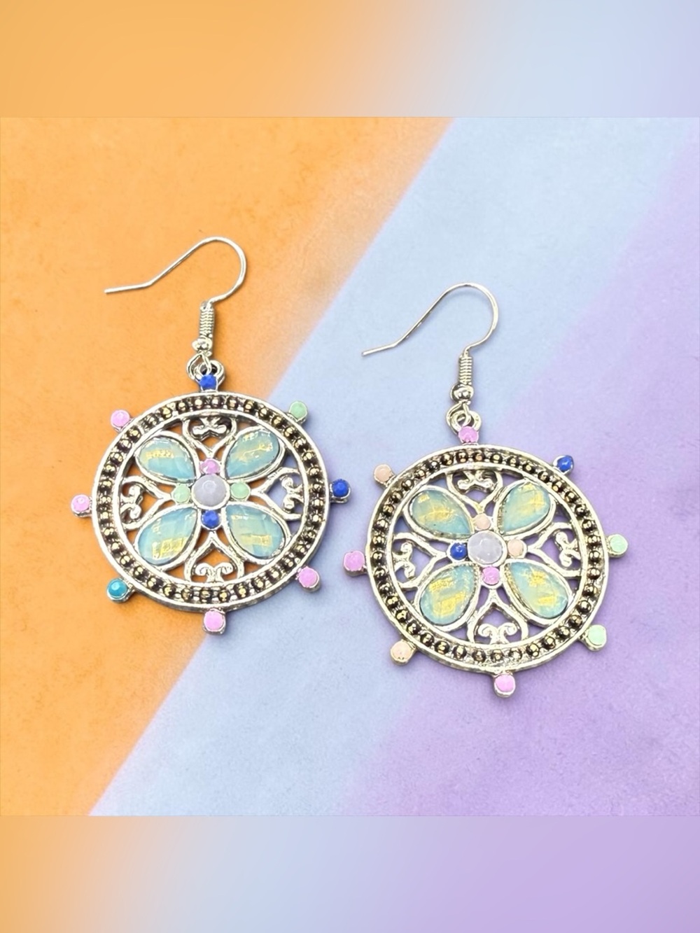 💜Boho Chic Silver-Tone Opalescent Flower Drop Earrings/NWOT💜